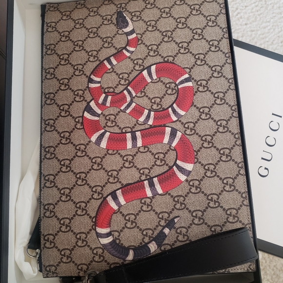 Authentic Gucci Supreme Large  King  Snake Pouch/Wristlet - Picture 3 of 5
